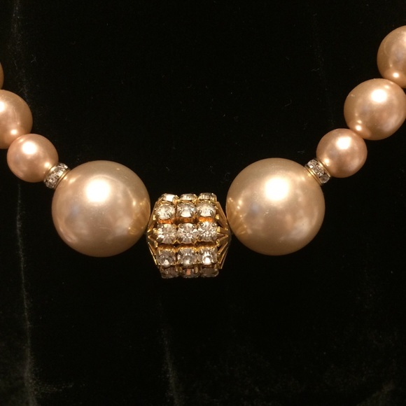 Vintage Chunky Pearl & Rhinestone Glam Choker - Picture 2 of 6